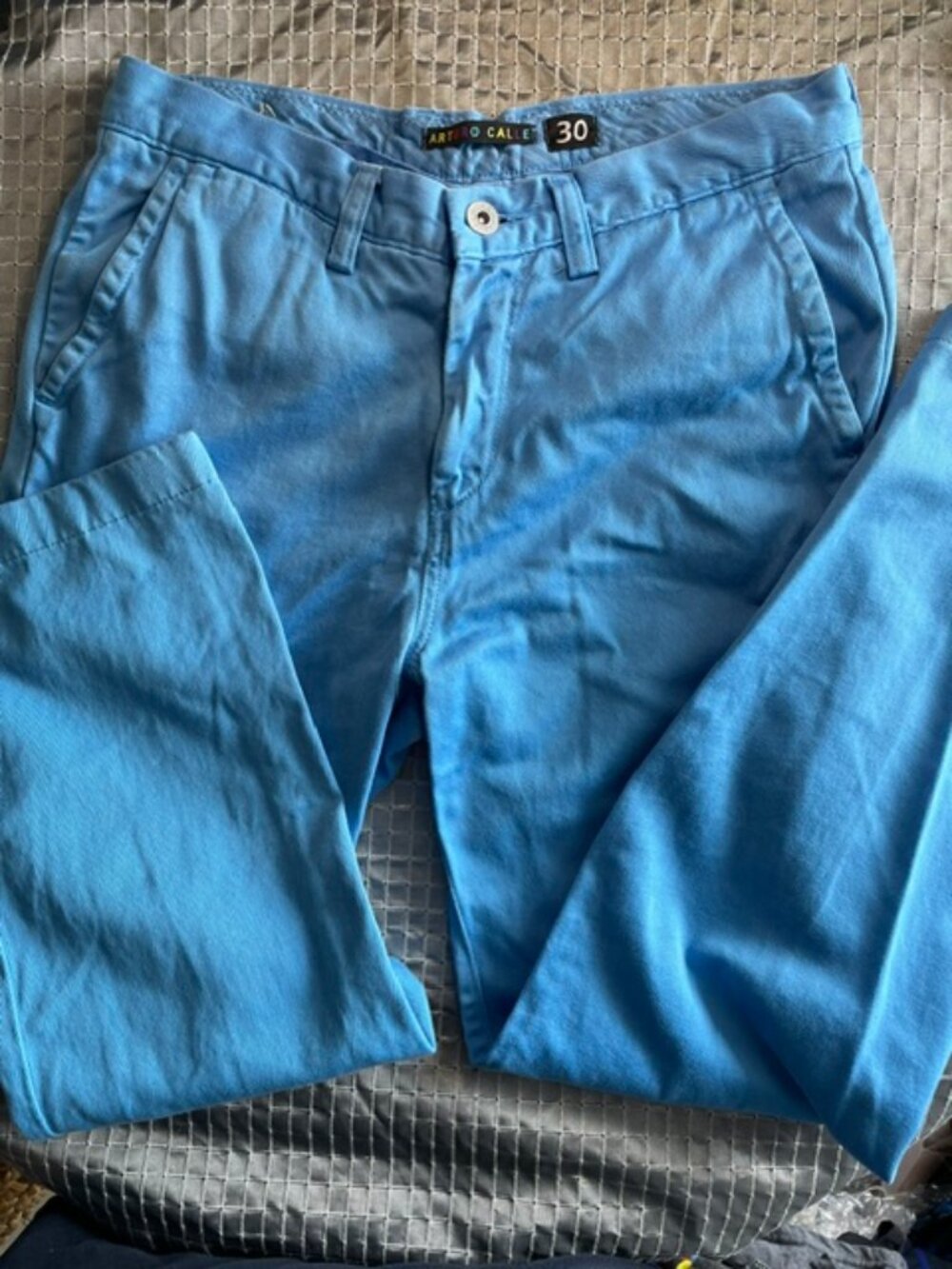 Arturo Calle chino size 30X 36 blue